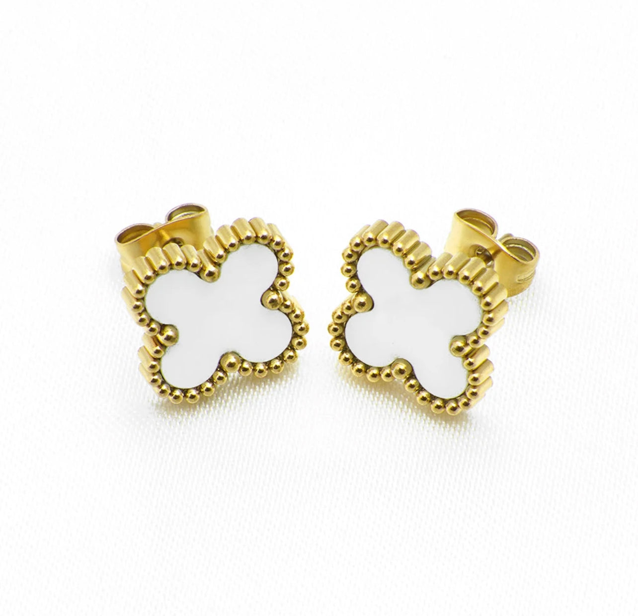 Sofia Earrings White