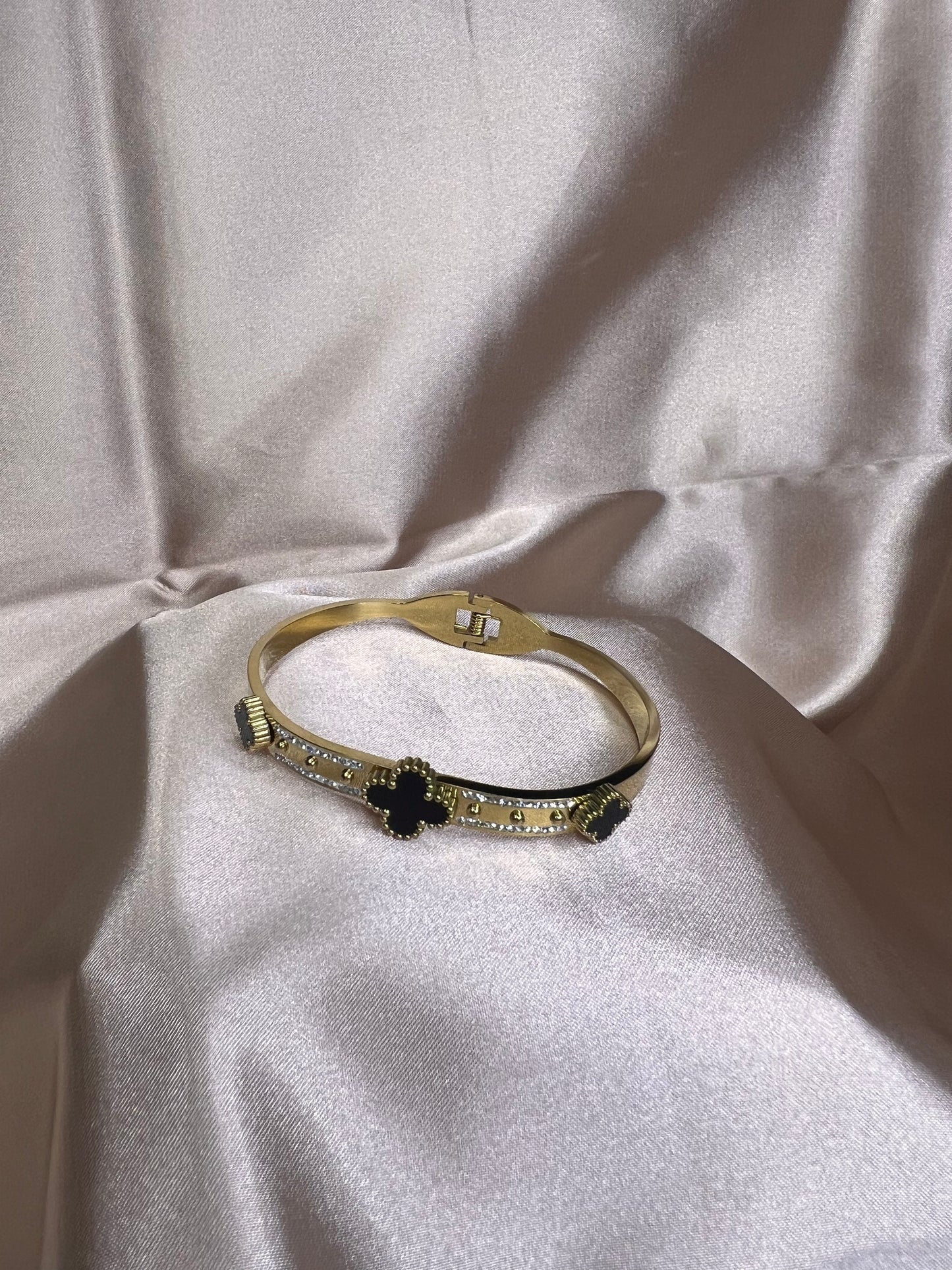 Zana Bracelet Black Gold