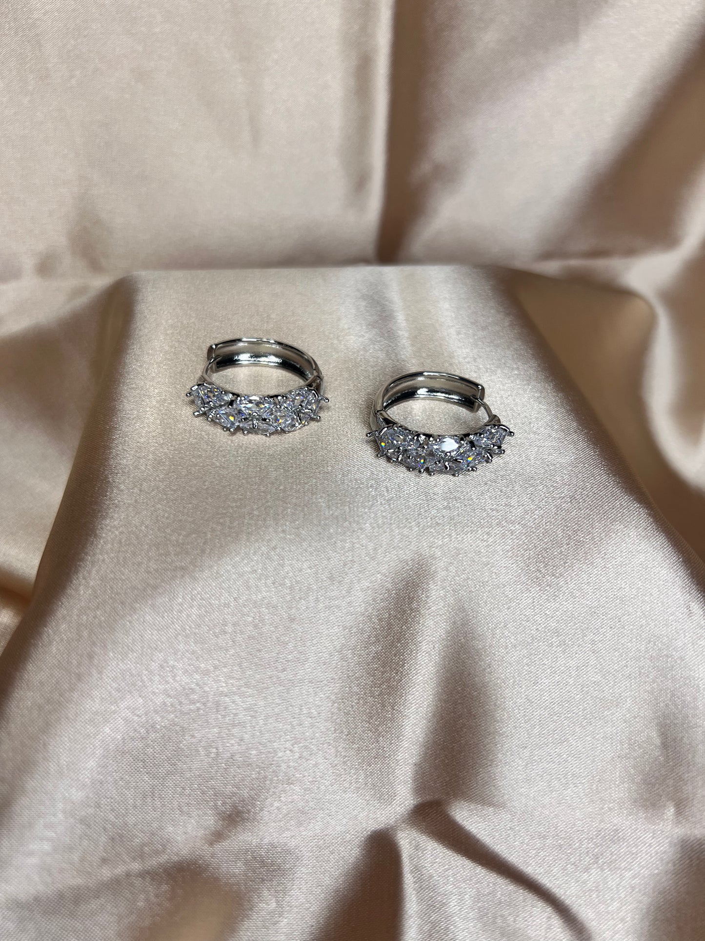 Irari Earrings Silver