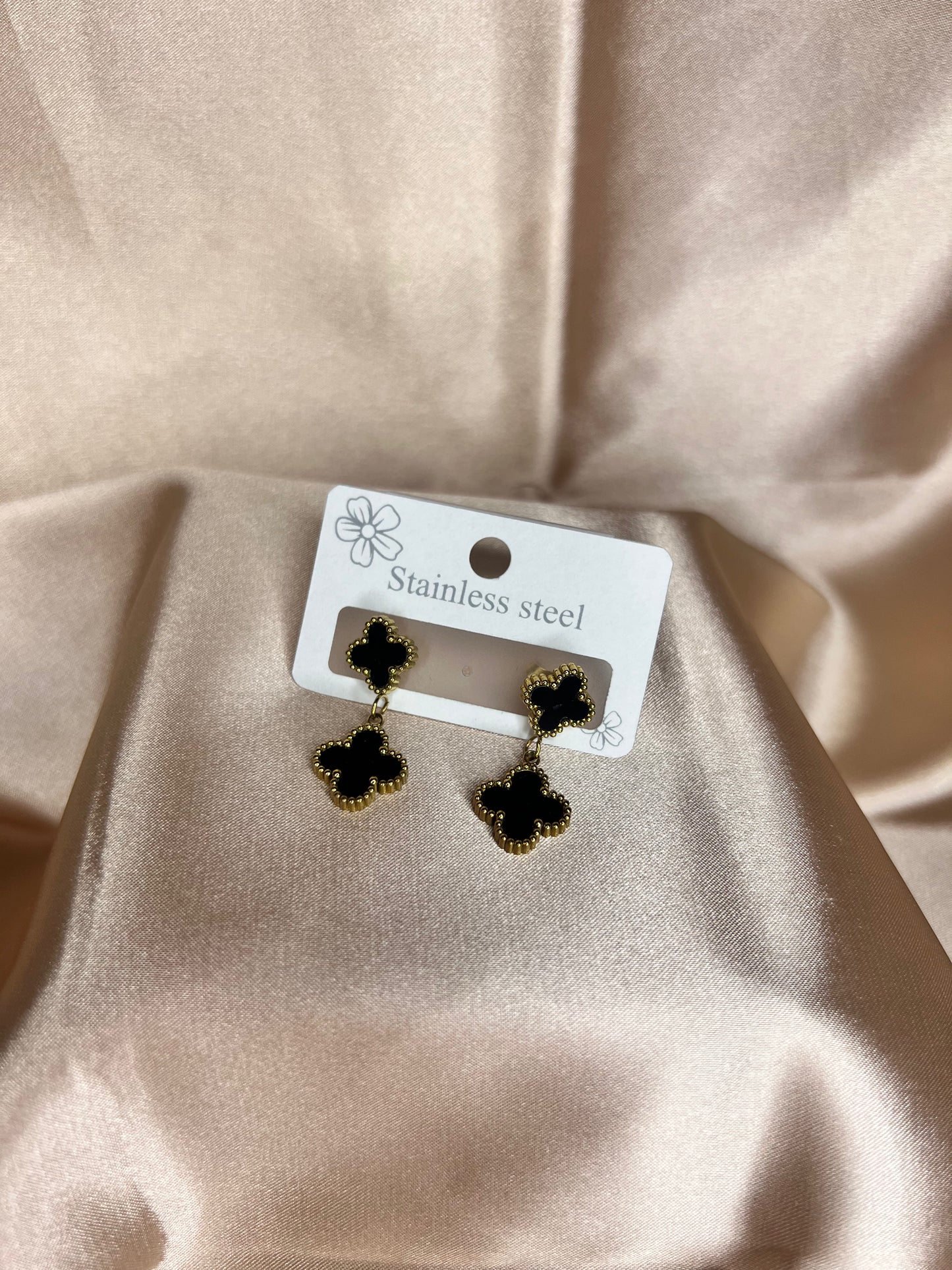 Arina Earrings Black Gold