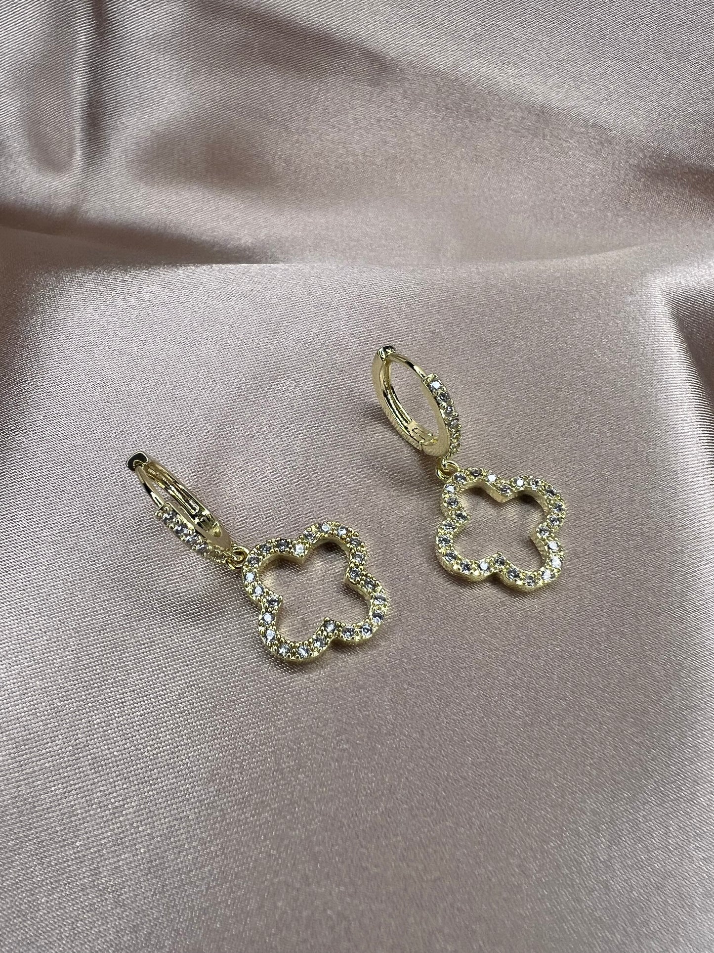 Rona Earrings Gold