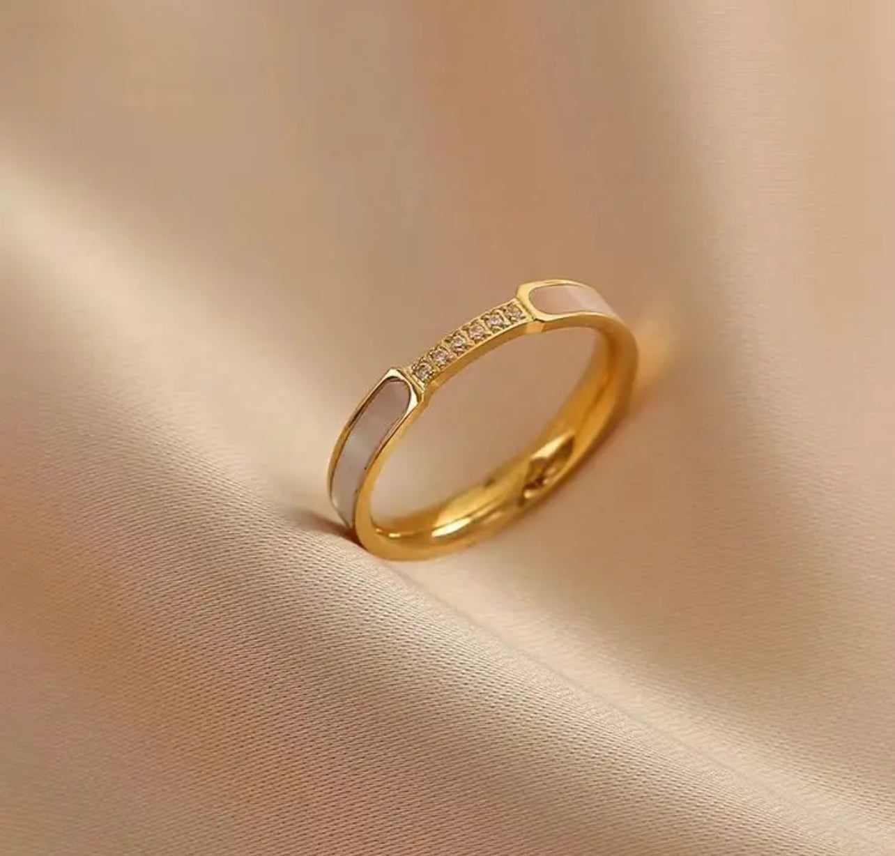 Aria Ring